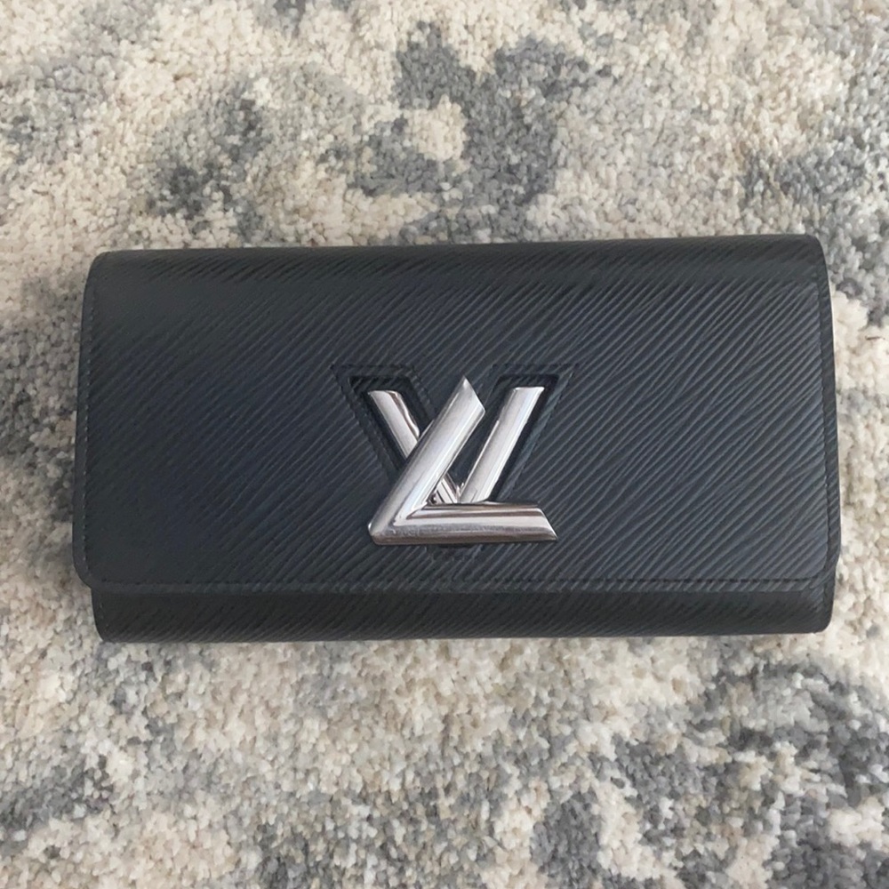 Louis Vuitton twist lock wallet